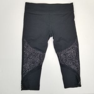 Fabletics midrise crop leggings black size XL